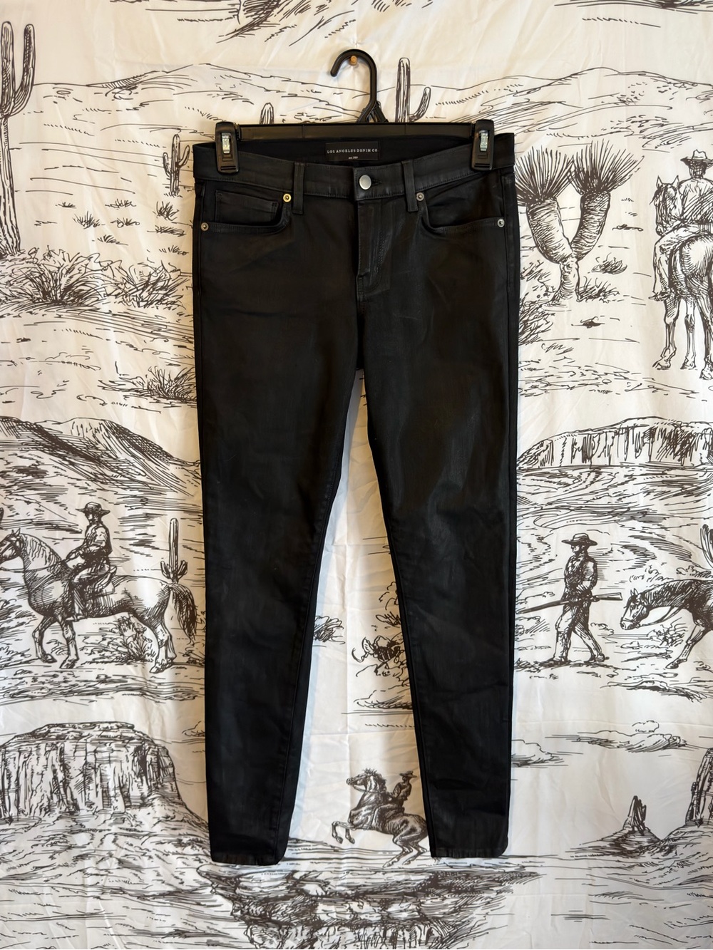 Los Angeles Denim Shiny Jeans (Velvety Illusion)